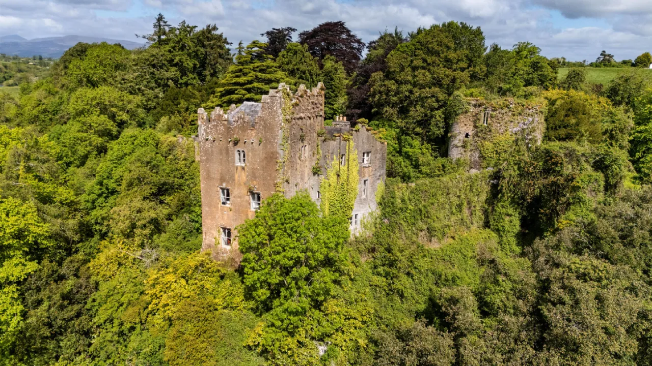 Photo of Ardfinnan Castle, Ardfinnan, County Tipperary, E91 A398