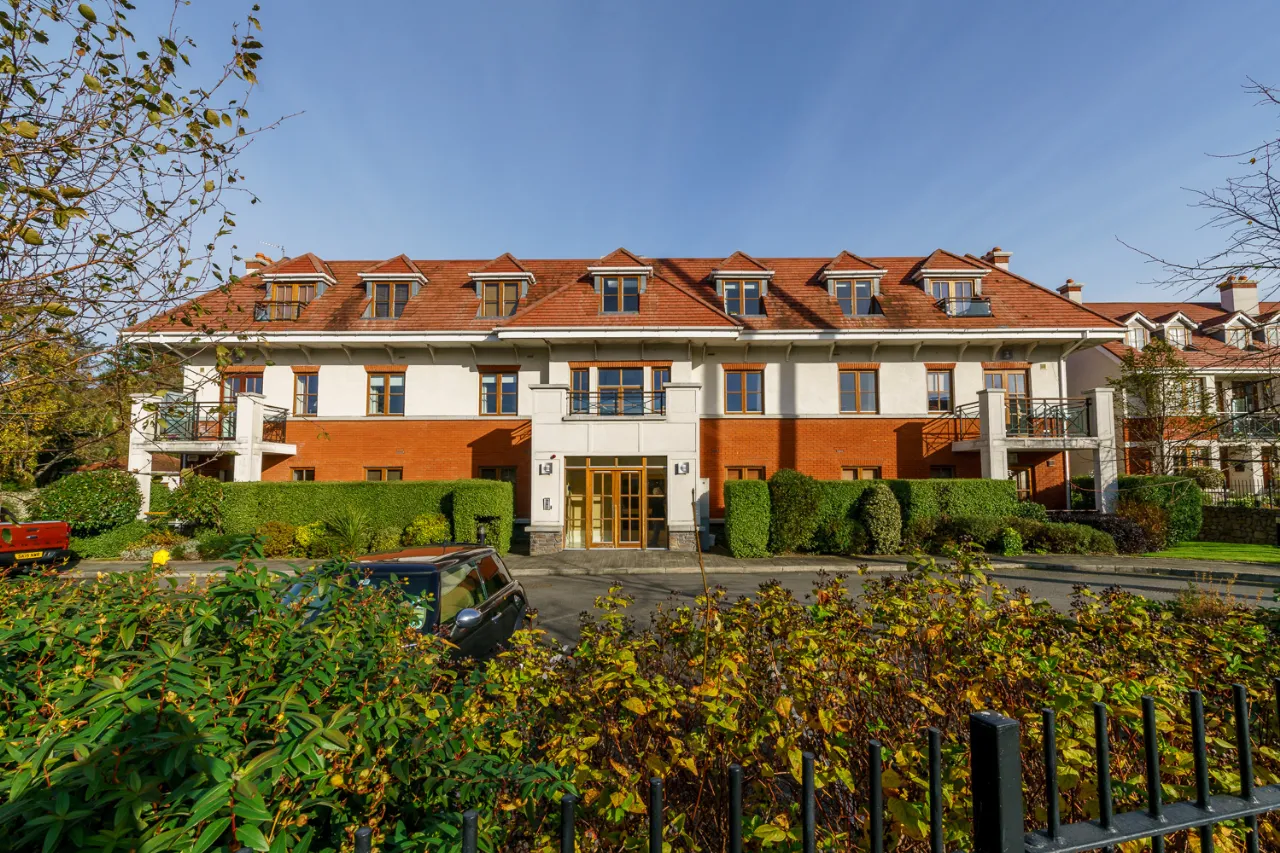 Photo of 8 Cairnbrook Hall, Glenamuck Road, Carrickmines, Dublin 18, D18 K1X1