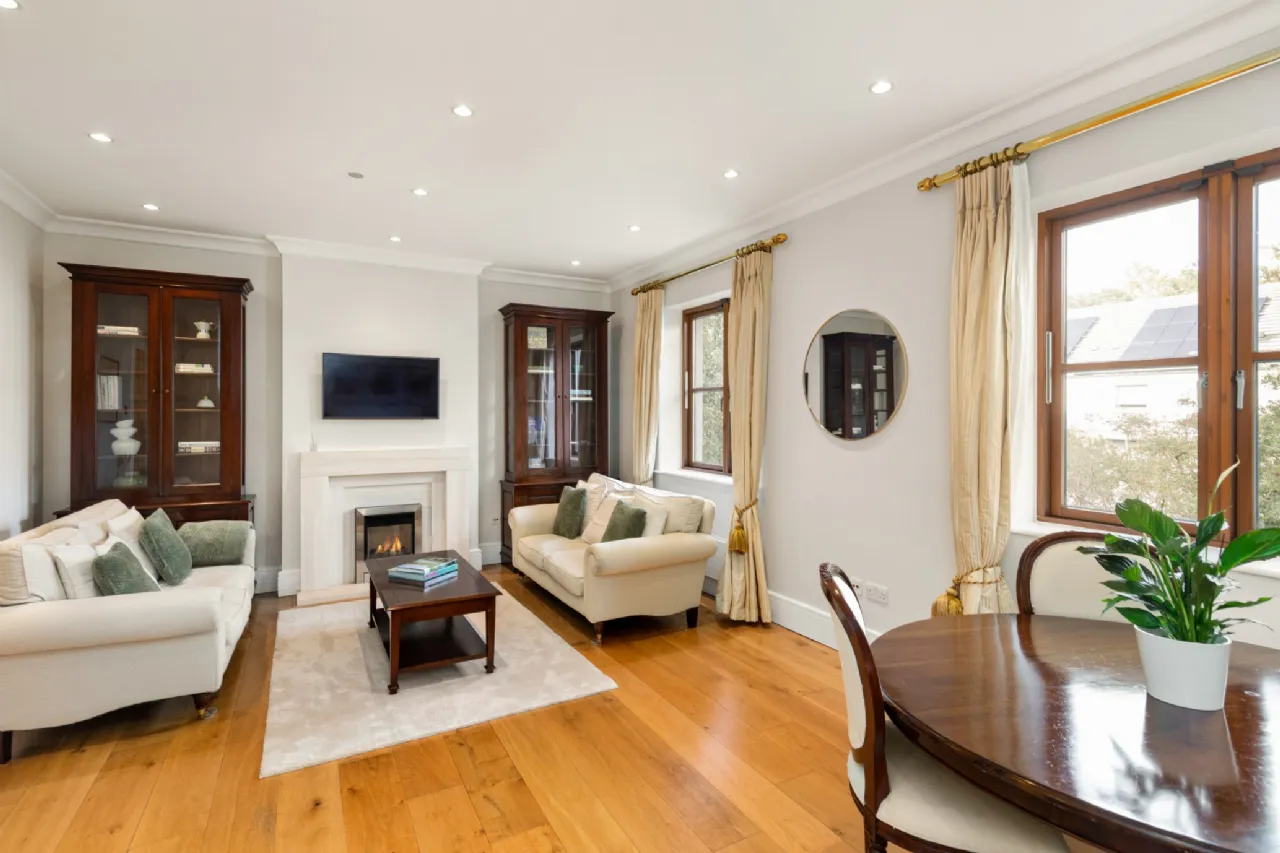 Photo of 8 Cairnbrook Hall, Glenamuck Road, Carrickmines, Dublin 18, D18 K1X1