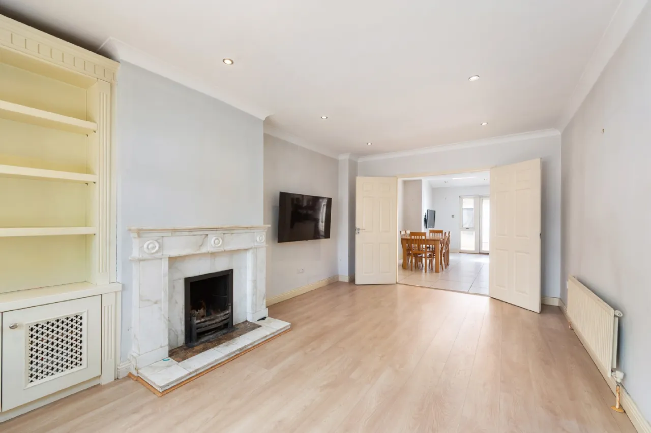 Photo of 13 Brookvale Downs, Rathfarnham, Dublin 14, D14 V205