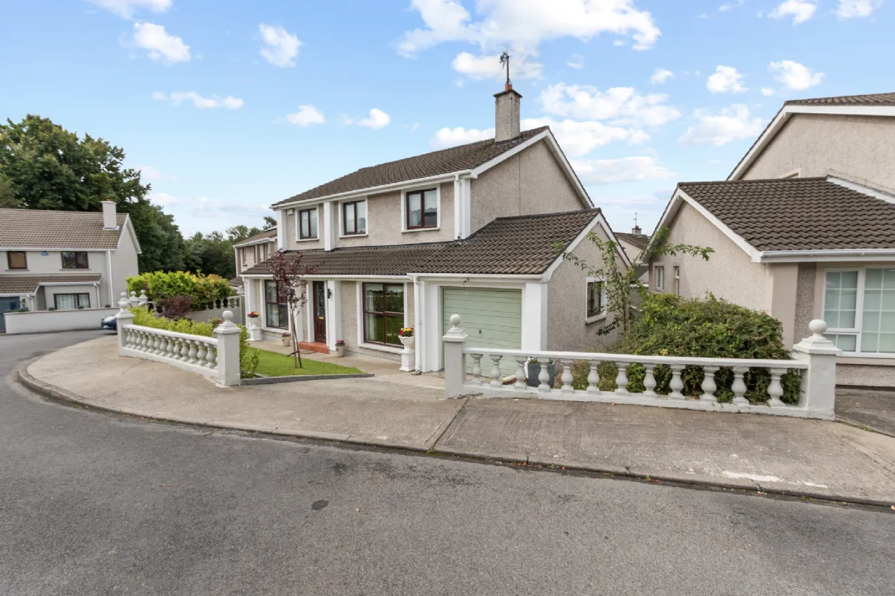 Photo of 17 Oaklands Park, Letterkenny, Co. Donegal, F92 DNE6