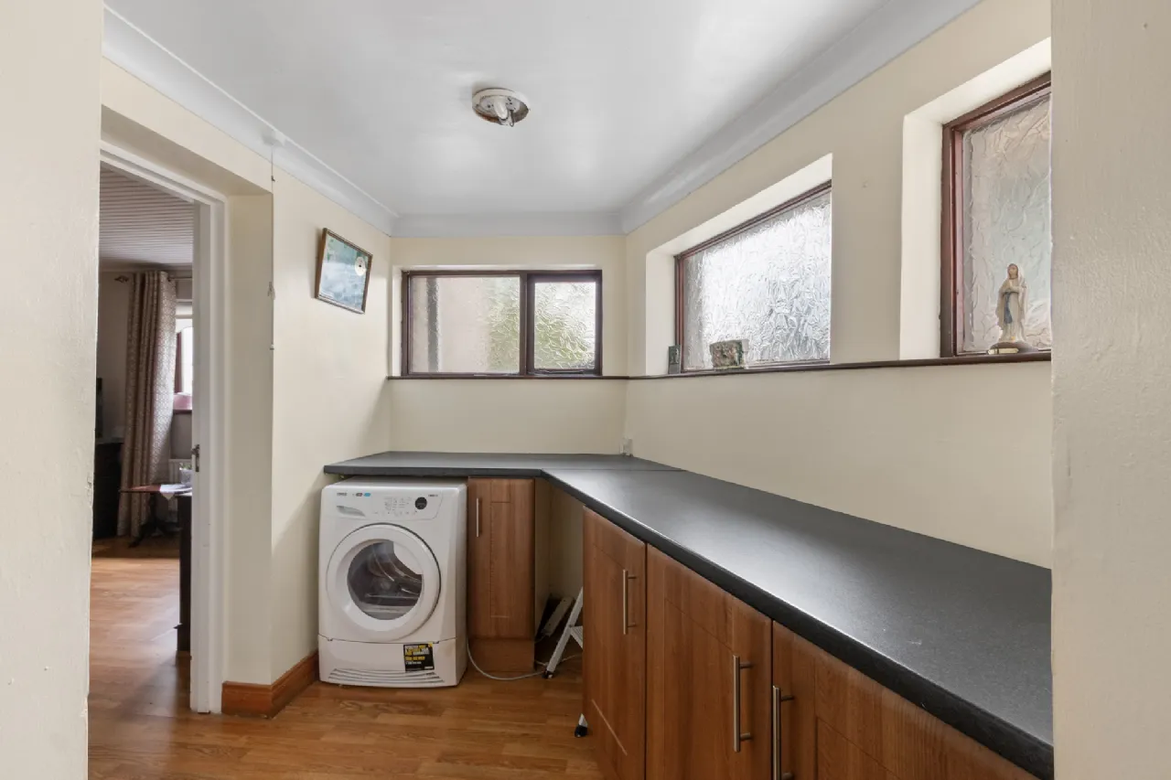 Photo of 17 Oaklands Park, Letterkenny, Co. Donegal, F92 DNE6