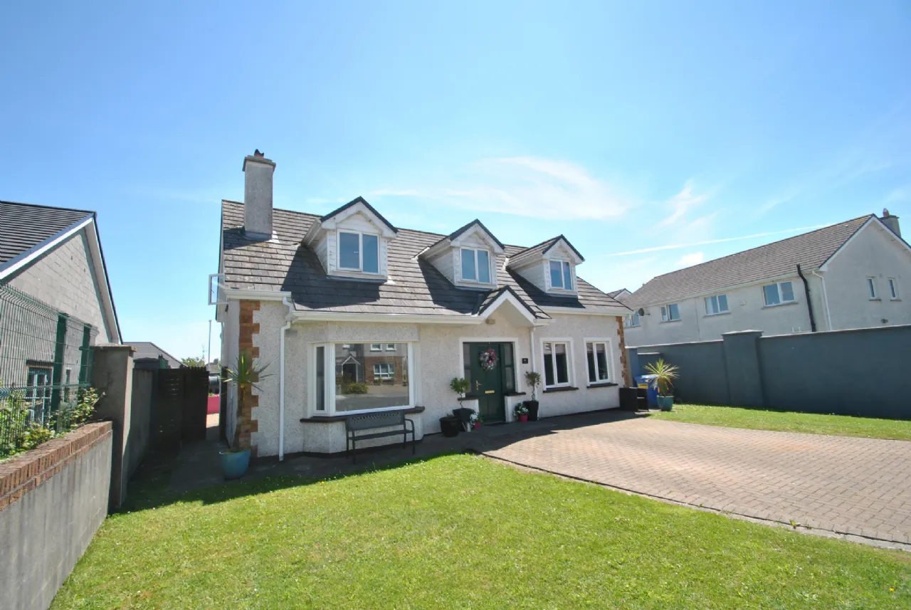 Photo of 141 Glencarrick, Roscrea, Co Tipperary, E53 PD00