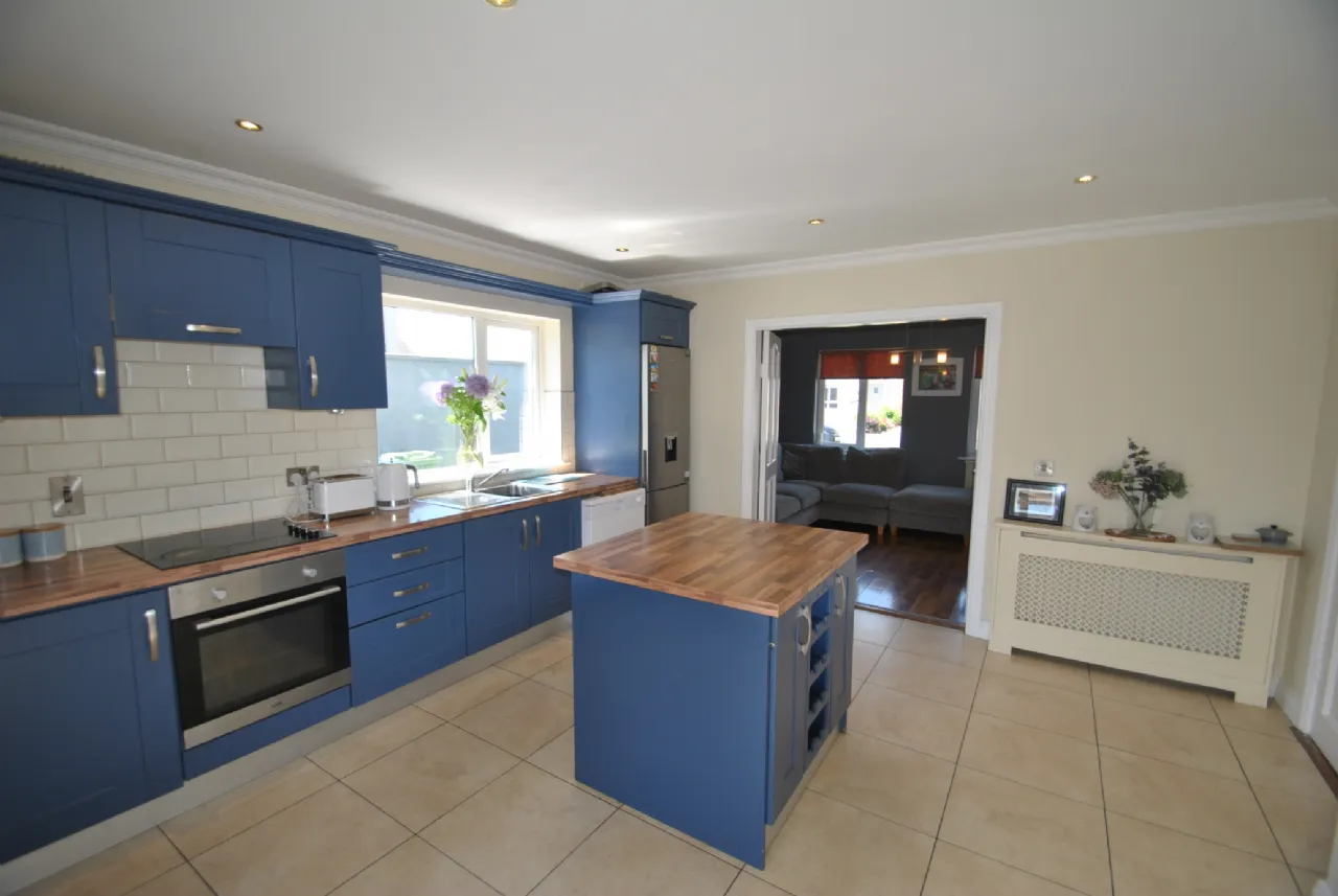 Photo of 141 Glencarrick, Roscrea, Co Tipperary, E53 PD00