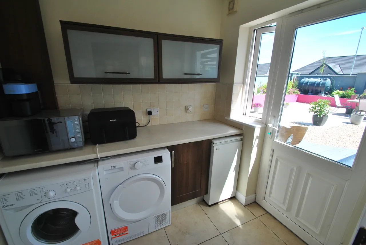 Photo of 141 Glencarrick, Roscrea, Co Tipperary, E53 PD00