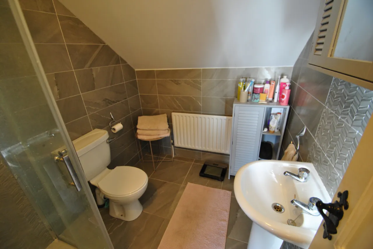 Photo of 141 Glencarrick, Roscrea, Co Tipperary, E53 PD00