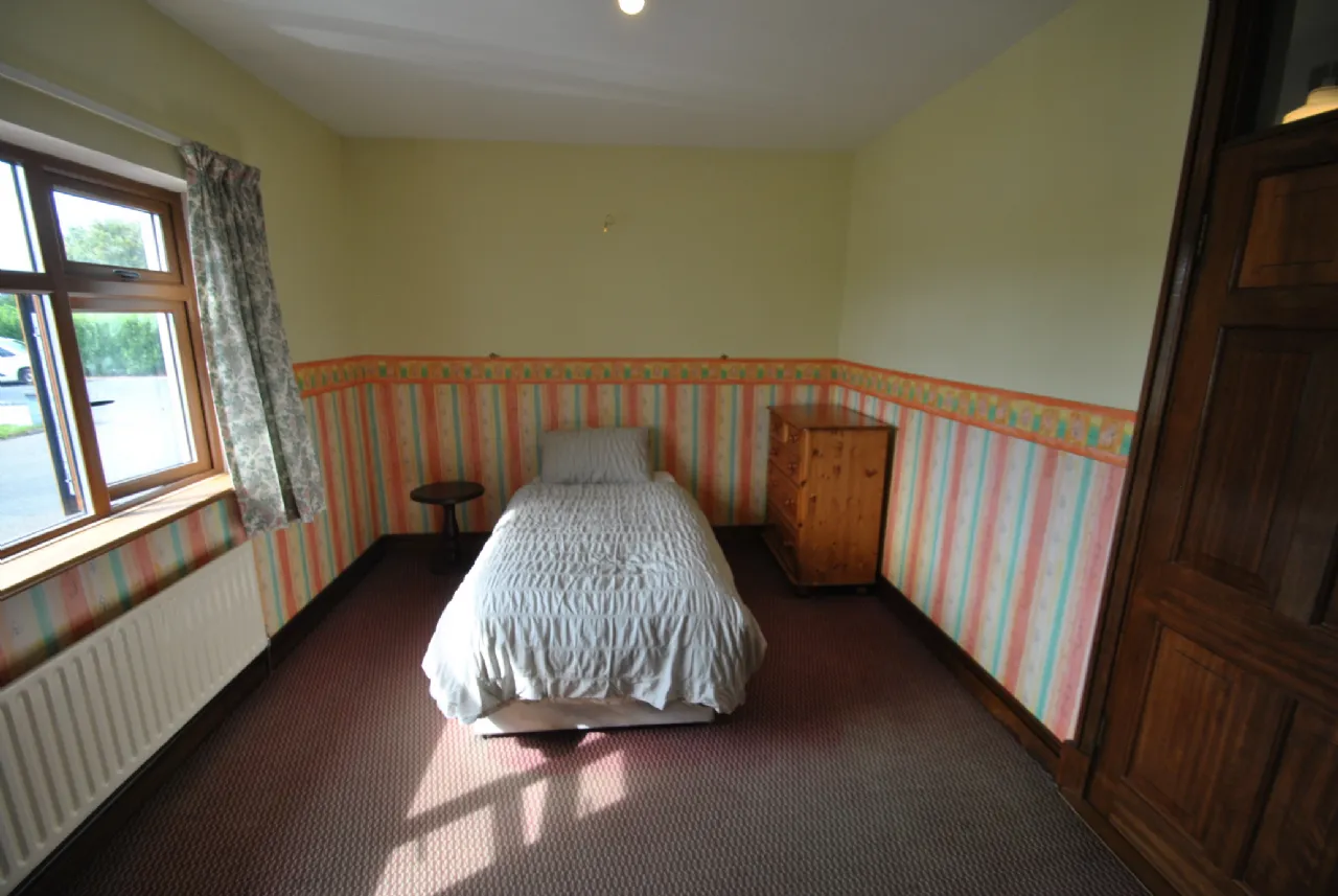 Photo of The Arches, Birr Road, Shinrone, Birr, Co. Offaly, R42 DW66