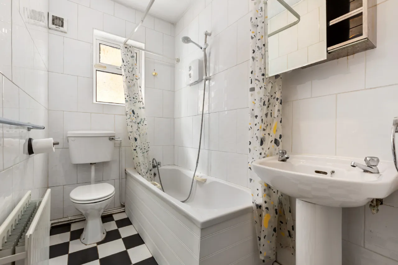 Photo of 2 Argyle House, Claremont Road, Sandymount, Dublin 4, D04 P5V2