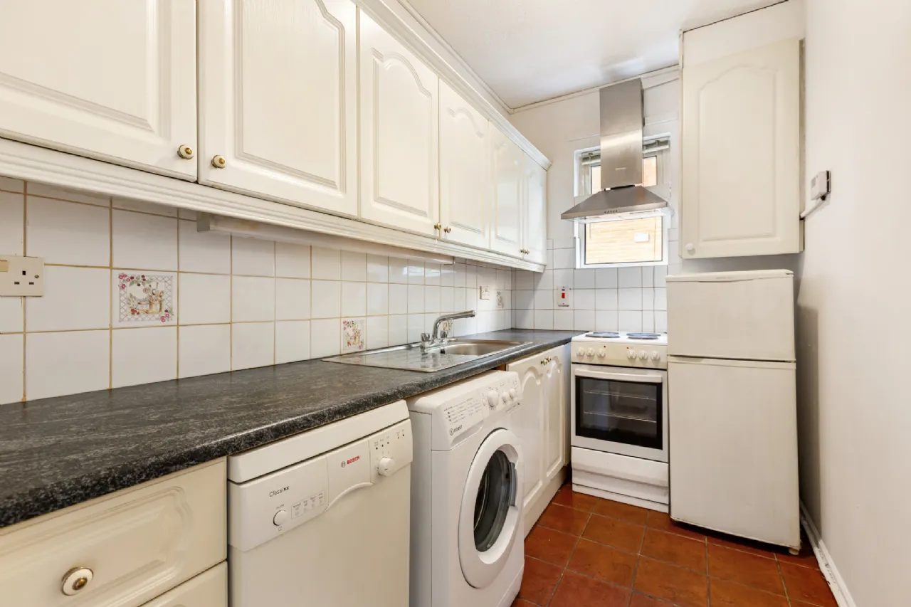 Photo of 2 Argyle House, Claremont Road, Sandymount, Dublin 4, D04 P5V2