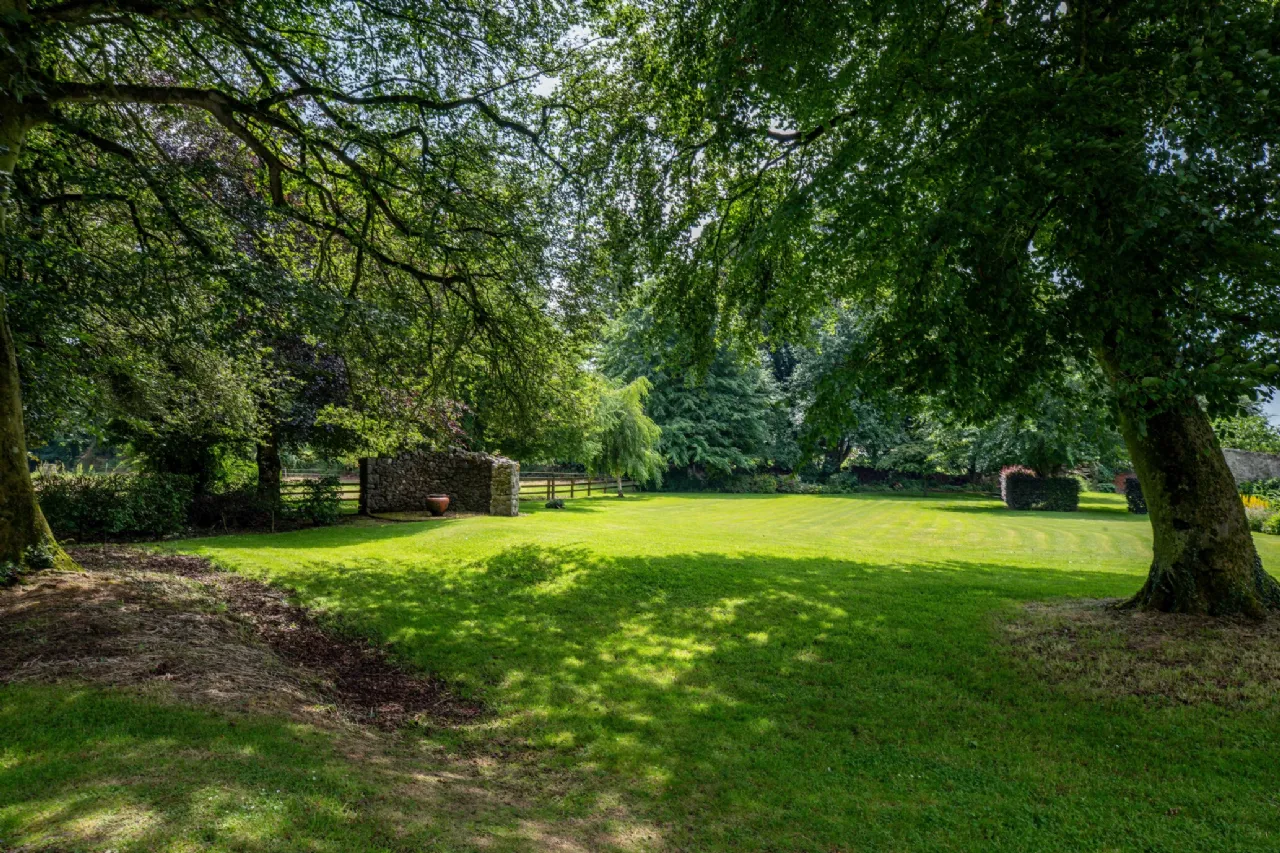 Photo of Glebe House, Aglish, Roscrea, Co Tipperary, E53 YH02