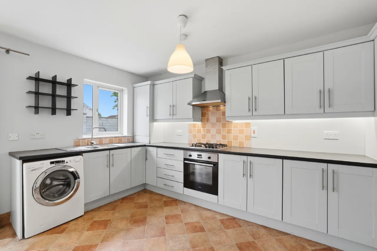 Photo of 6 Sweetbriar, Thomas Street, Clonmel, Co. Tipperary, E91 X5N9