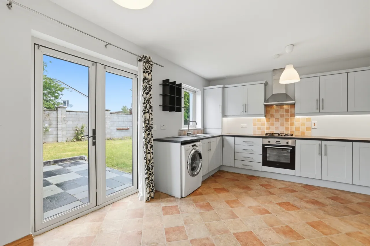 Photo of 6 Sweetbriar, Thomas Street, Clonmel, Co. Tipperary, E91 X5N9