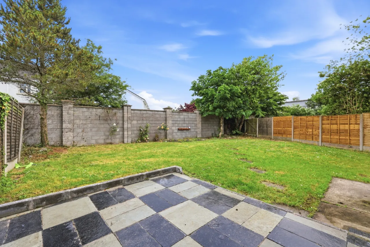 Photo of 6 Sweetbriar, Thomas Street, Clonmel, Co. Tipperary, E91 X5N9
