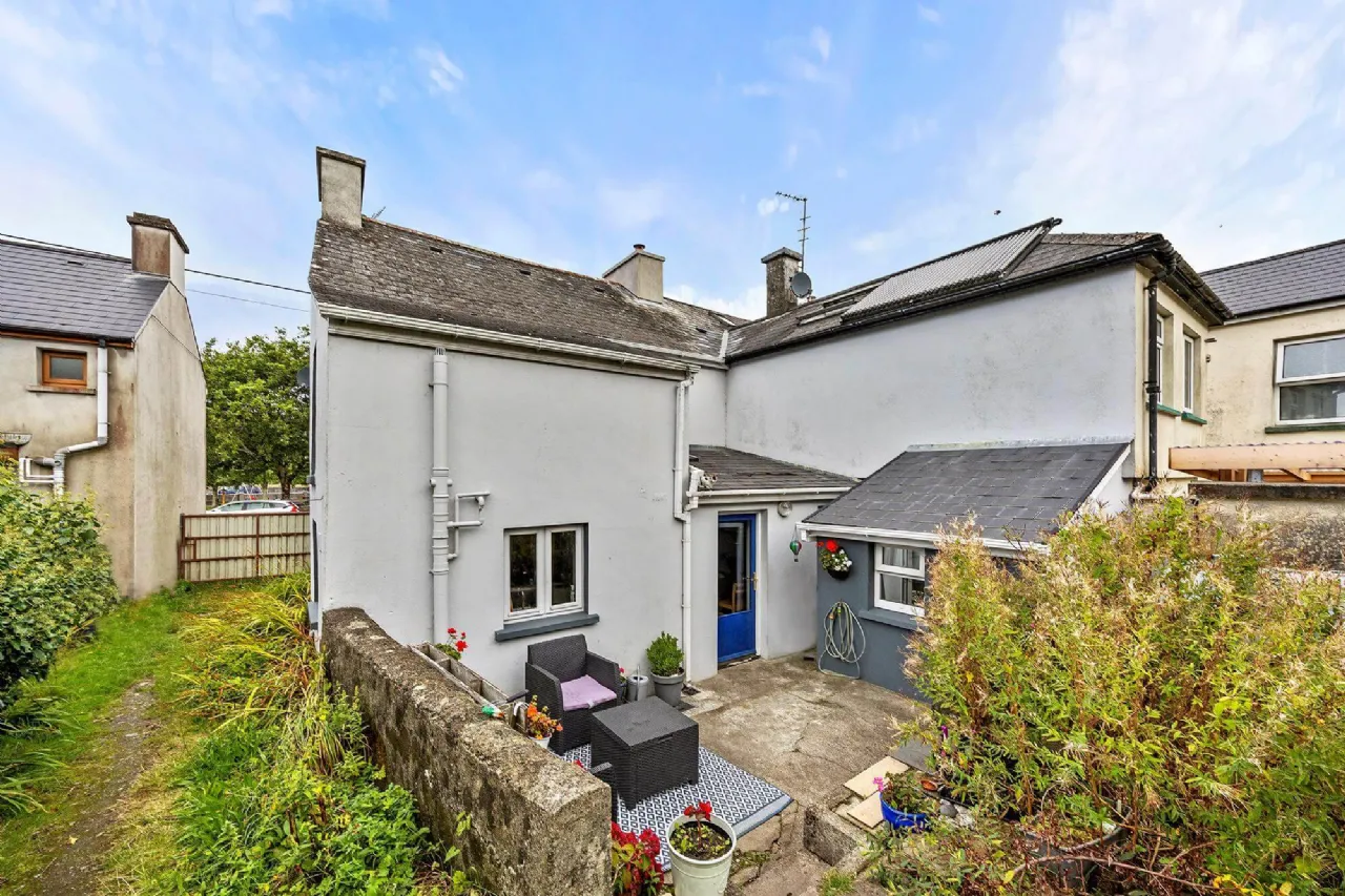 Photo of 3 Cork Road, Skibbereen, Co Cork, P81 T267