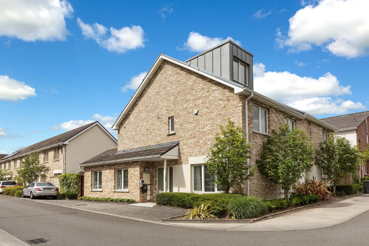 Photo of 2 River Drive, Ashtown, Dublin 15, D15 P8NP