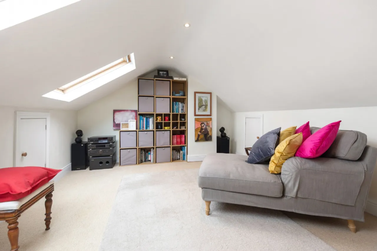 Photo of 22 Glencairn Crescent, The Gallops, Leopardstown, Dublin 18, D18 V6W6