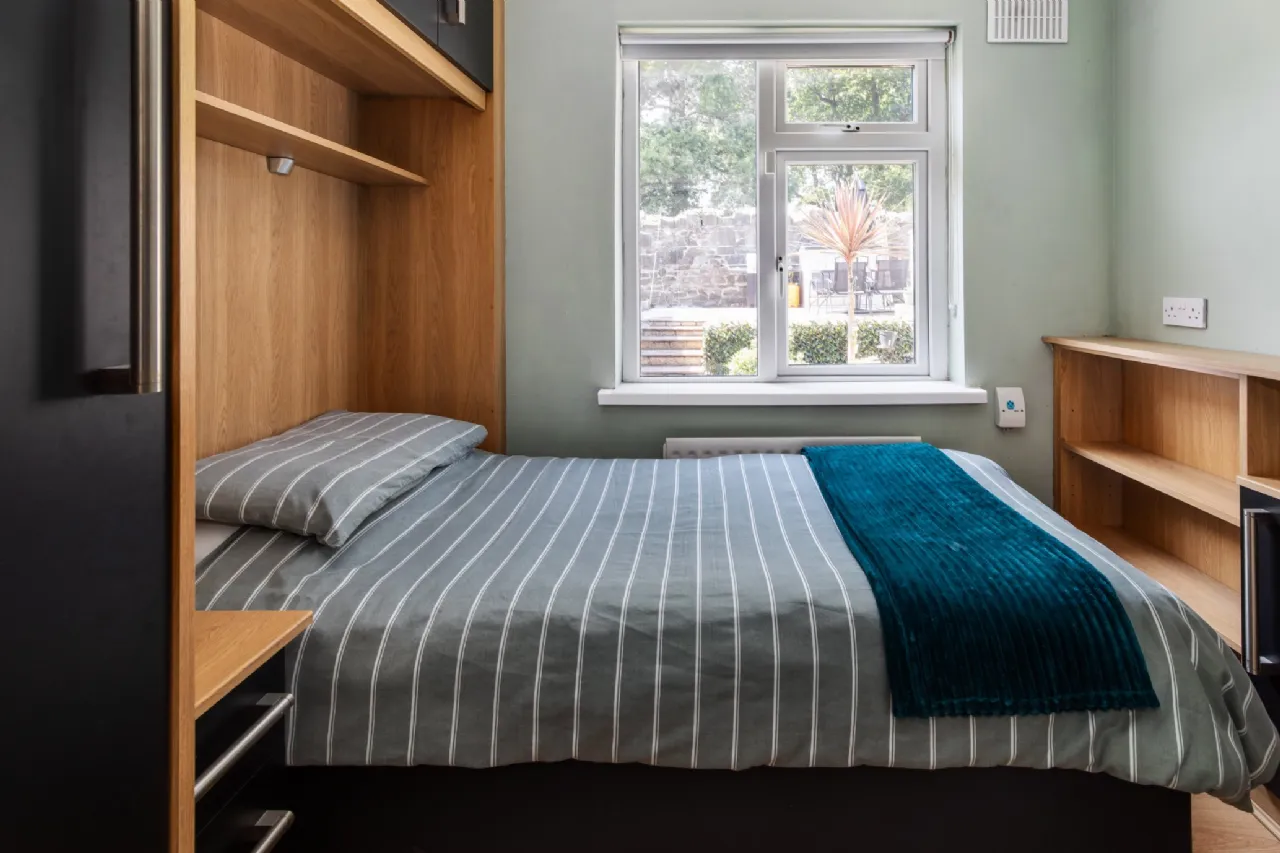 Photo of 10 St Josephs Cottage, Blackhorse Avenue, Dublin 7, D07 T4A9