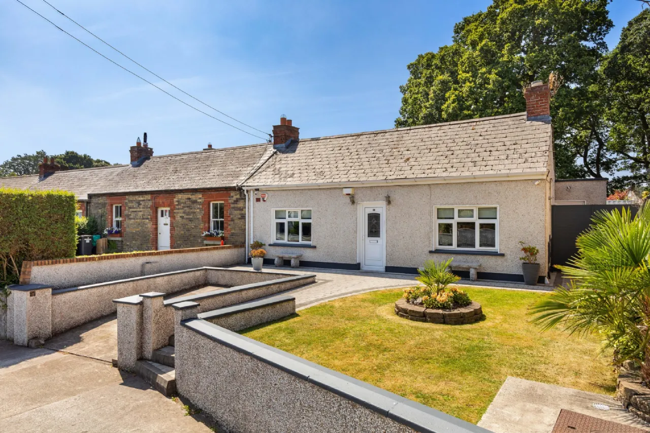 Photo of 10 St Josephs Cottage, Blackhorse Avenue, Dublin 7, D07 T4A9