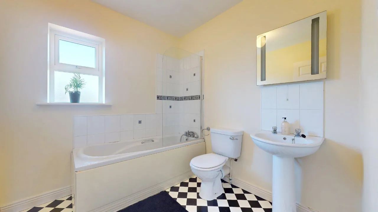 Photo of 112 Manor Village, Westport Road, Castlebar, Co. Mayo, F23 R598