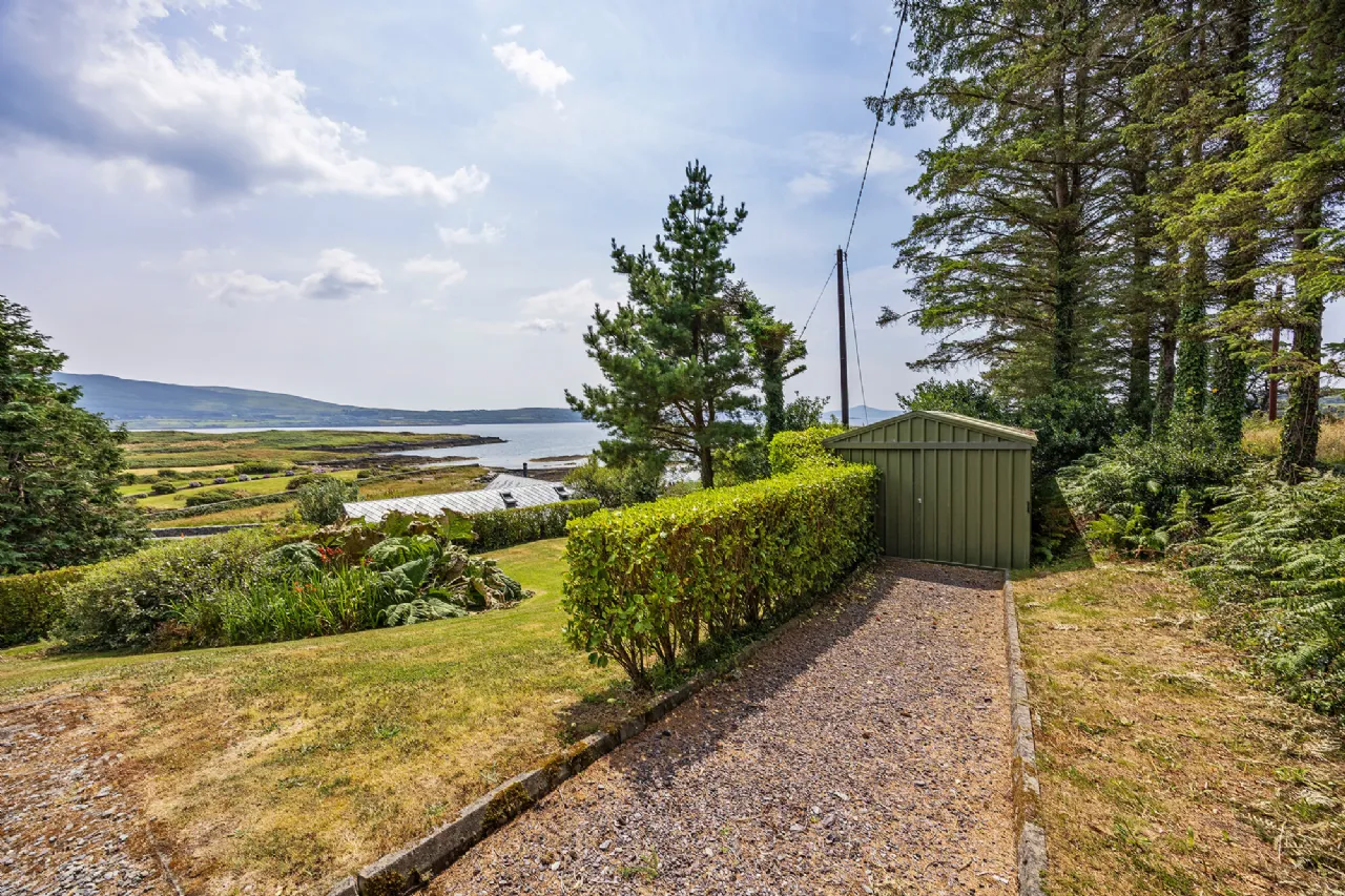 Photo of Whispering Pines, Reenacappul, Ahakista, Durrus, Co Cork, P75 NH21
