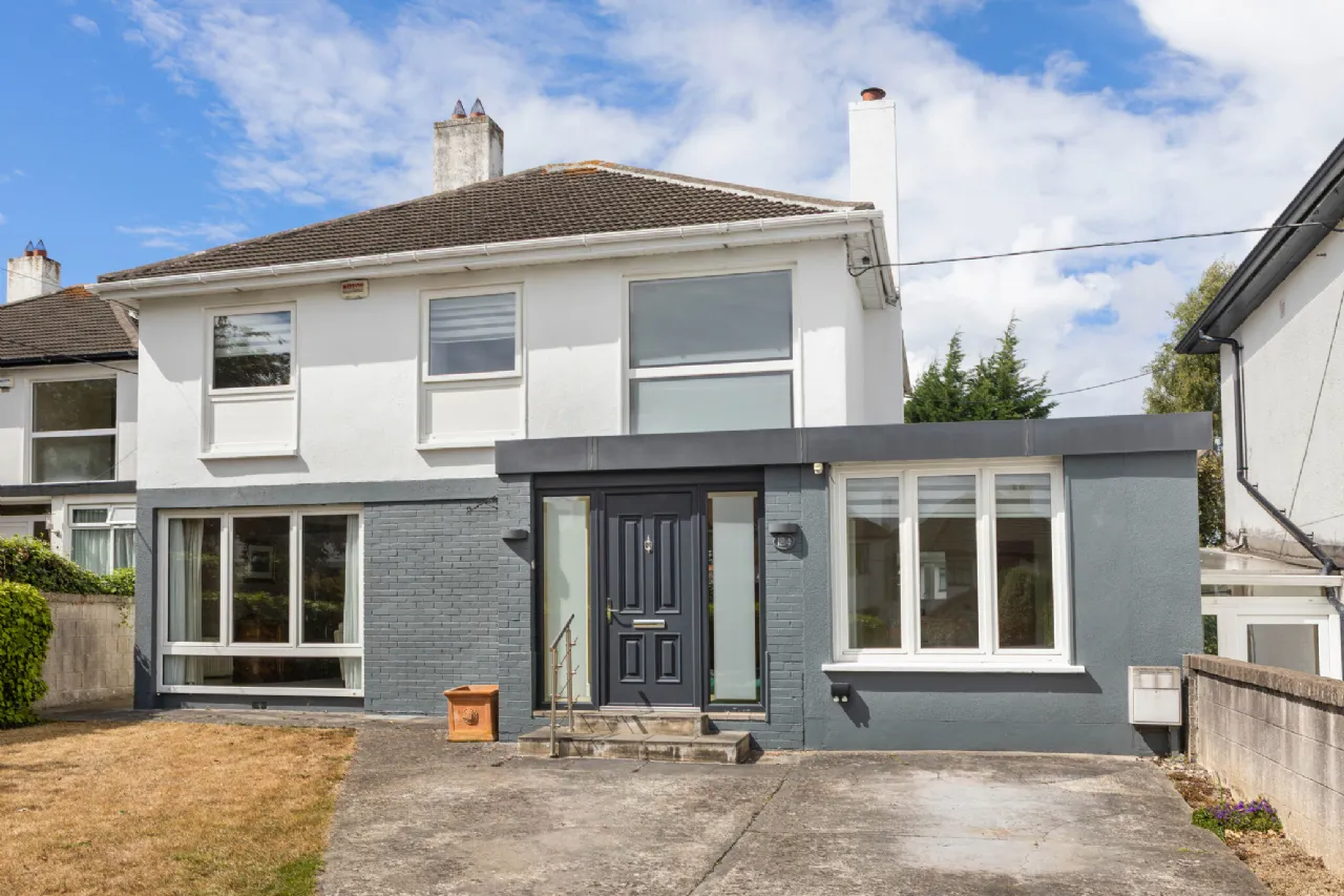 Photo of 124 South Park, Foxrock, Dublin 18, D18 F6C2
