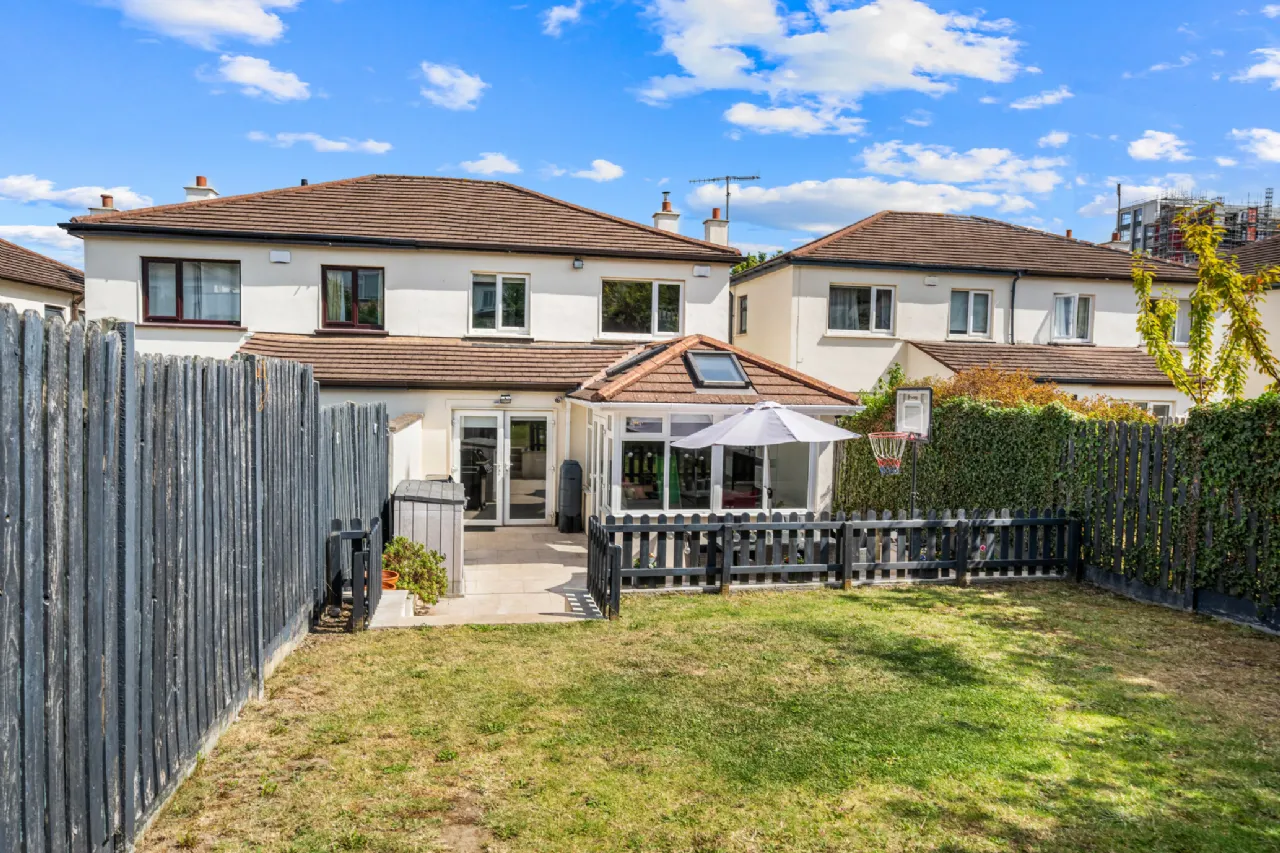 Photo of 32 Murphystown Road, Leopardstown, Dublin 18, D18 F2W9