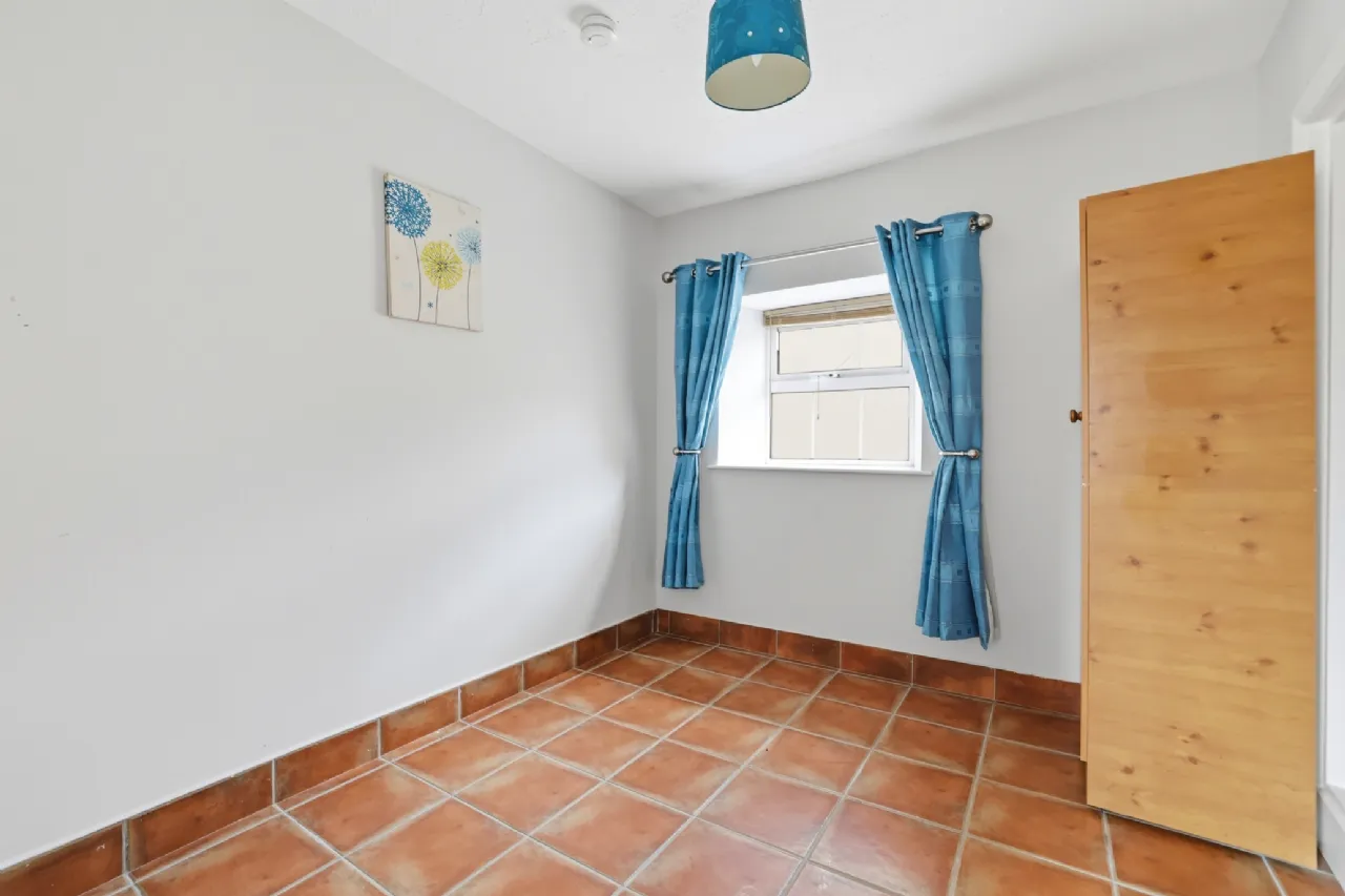 Photo of Abbey House, Abbey Street, Cahir, Co. Tipperary, E21 K354