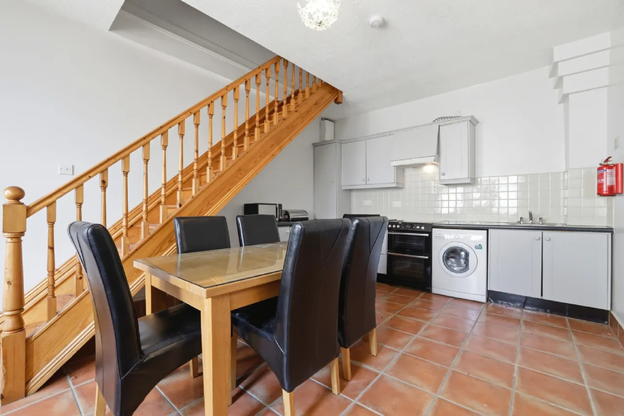 Photo of Abbey House, Abbey Street, Cahir, Co. Tipperary, E21 K354