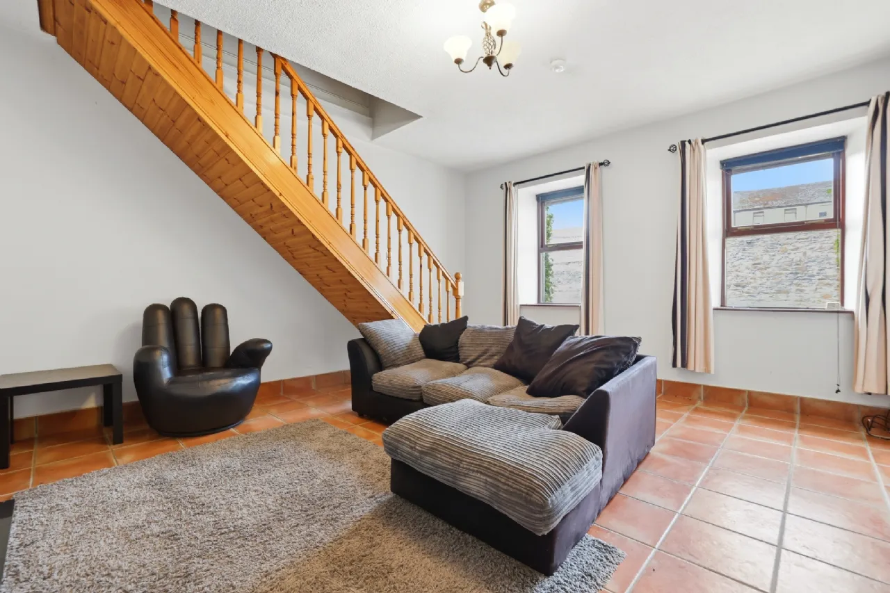 Photo of Abbey House, Abbey Street, Cahir, Co. Tipperary, E21 K354
