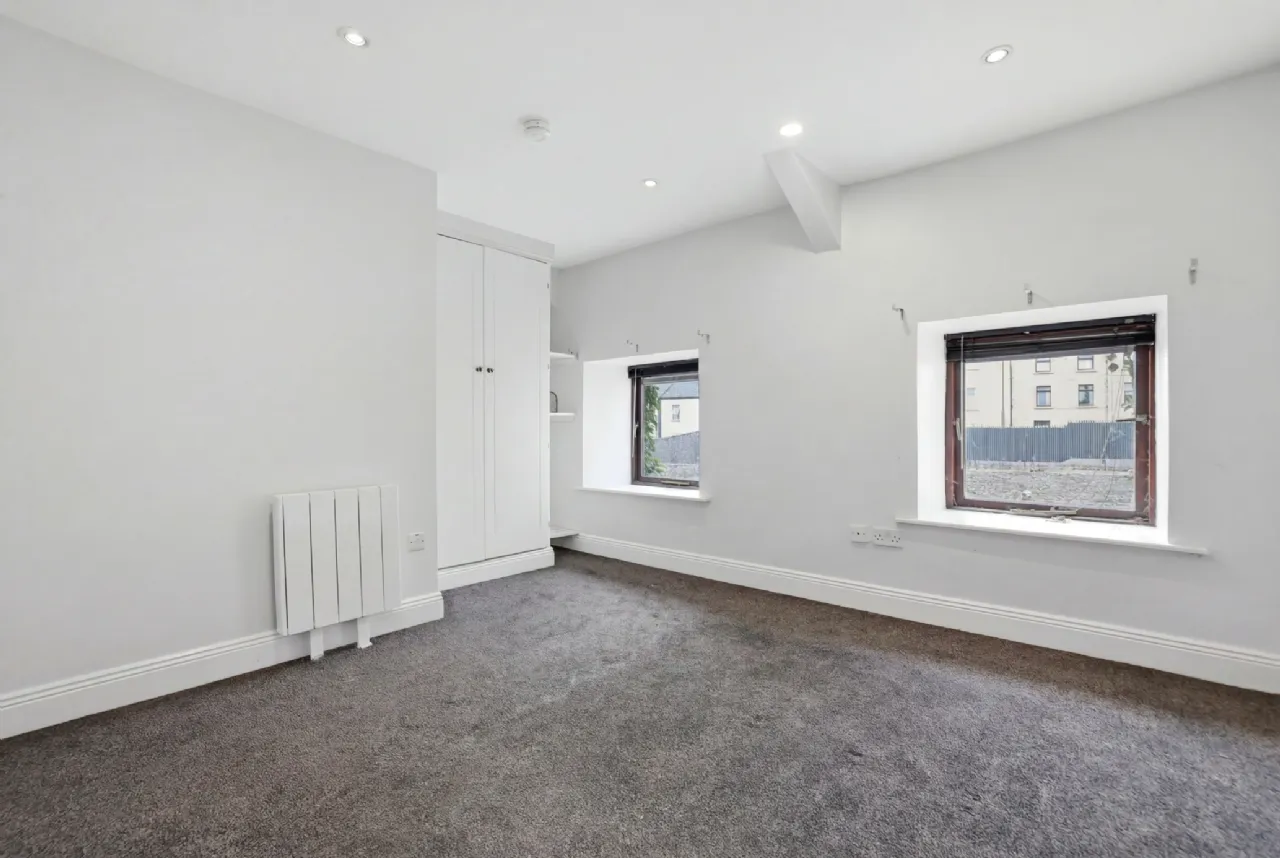 Photo of Abbey House, Abbey Street, Cahir, Co. Tipperary, E21 K354