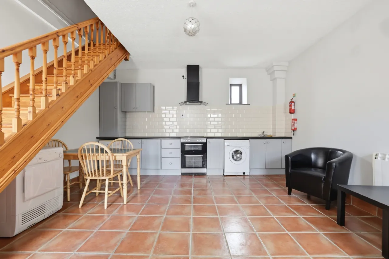 Photo of Abbey House, Abbey Street, Cahir, Co. Tipperary, E21 K354