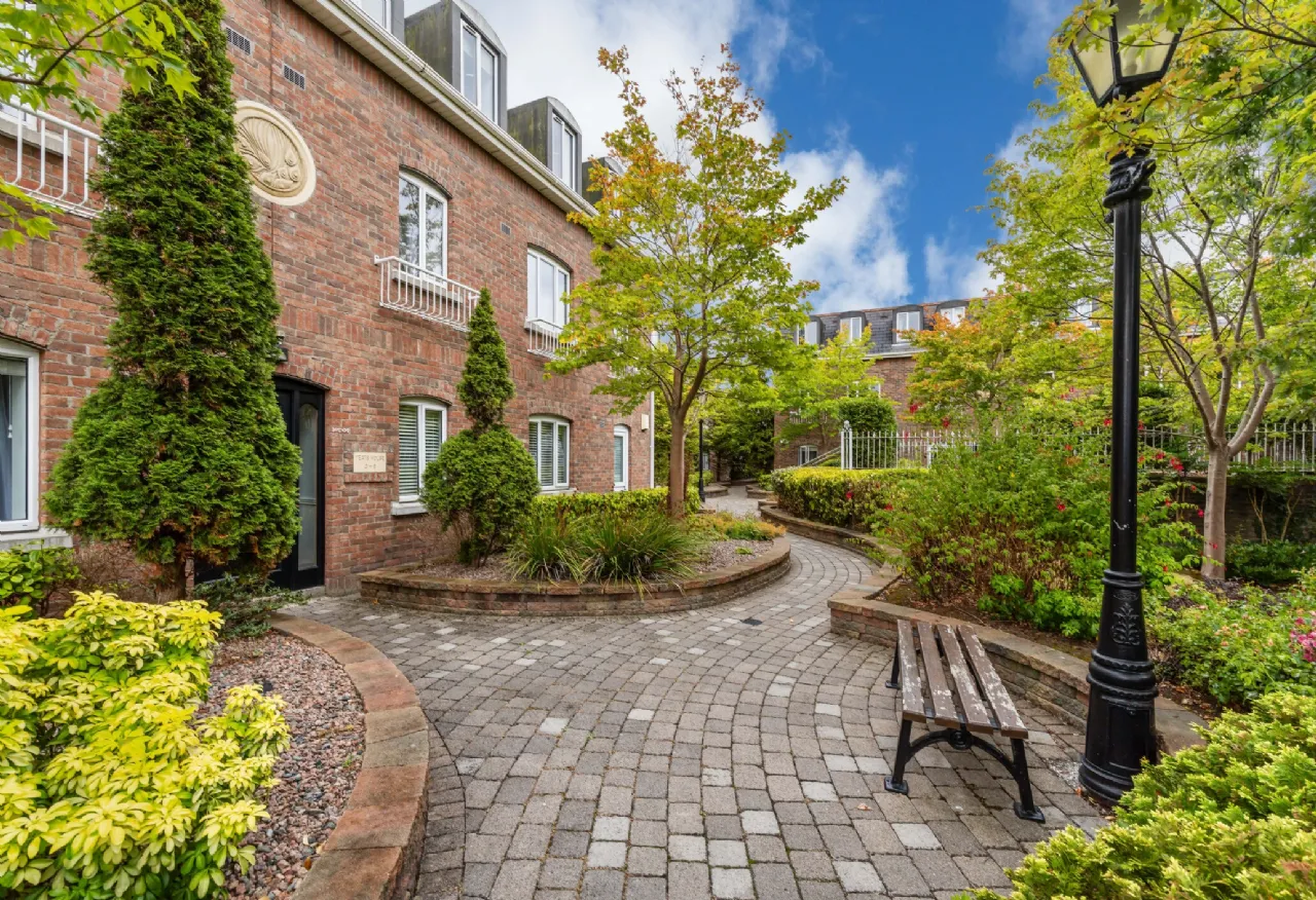 Photo of 6 Glenarm Square, Drumcondra, Dublin 9, D09 RC52