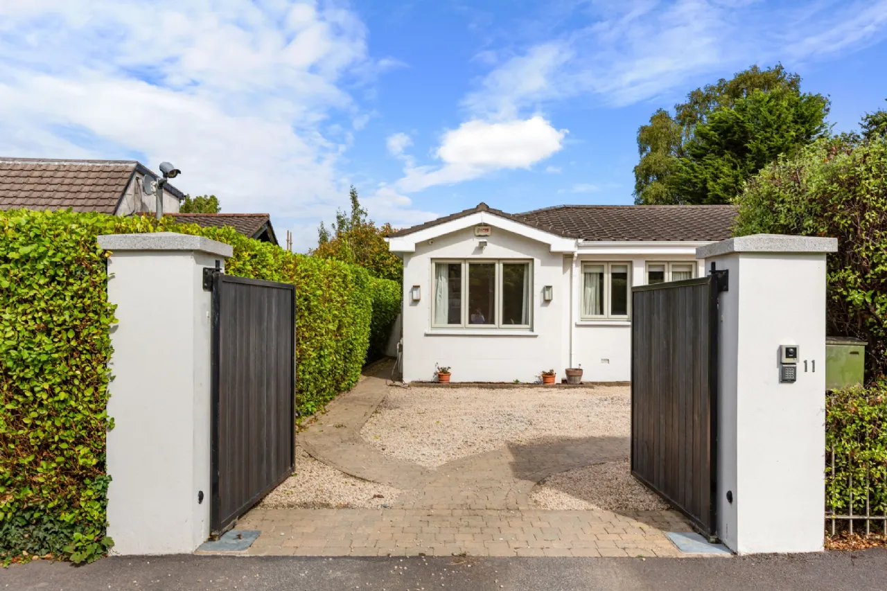 Photo of 11 The Coppins, Foxrock, Dublin 18, D18 R9P8