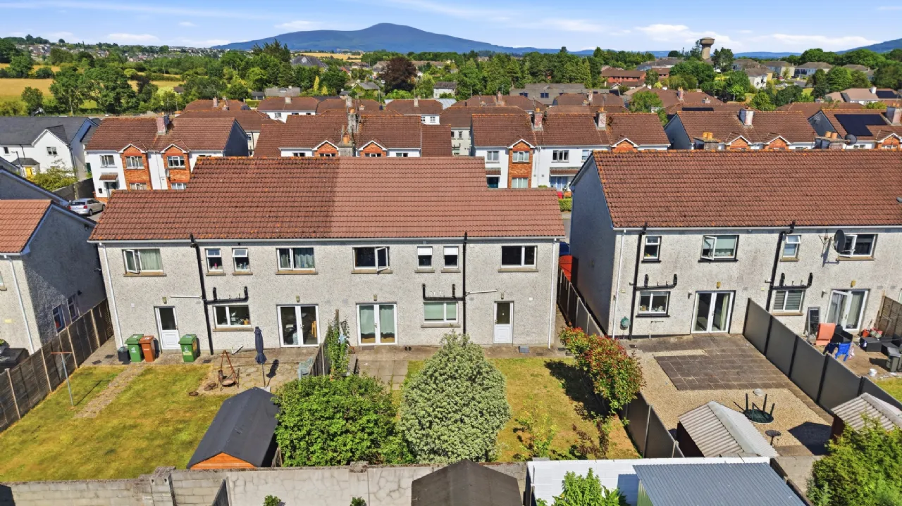 Photo of 19 Glenoaks Close, Clonmel, Co. Tipperary, E91 H9A2