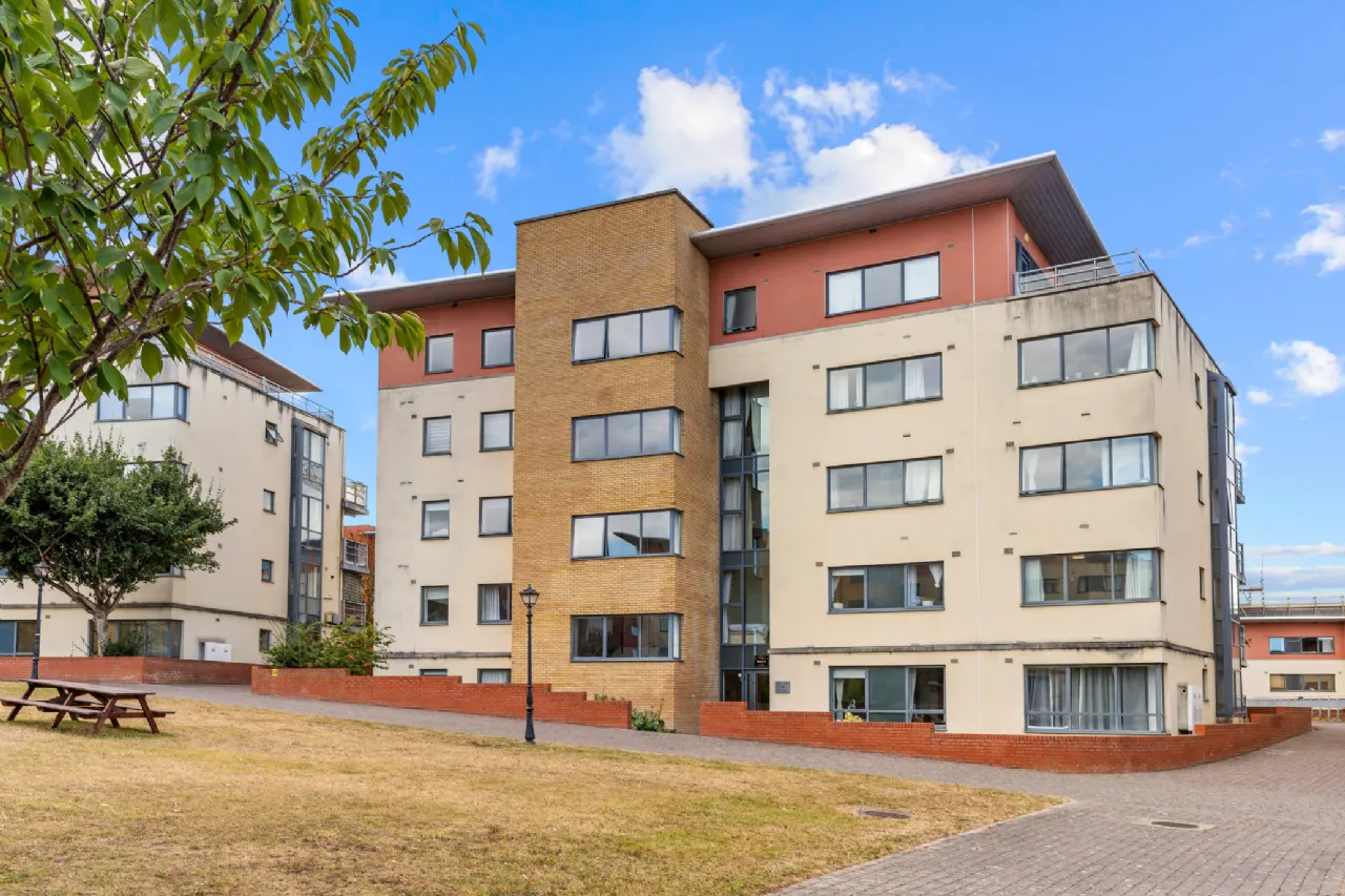 Photo of 109 The Oval, Tullyvale, Dublin 18, D18 PX72