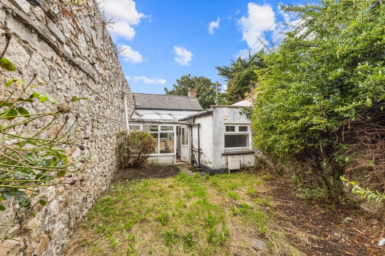 Photo of 1 Stanley Villas, Mountain View Road, Killiney, Co. Dublin, A96 Y1X5