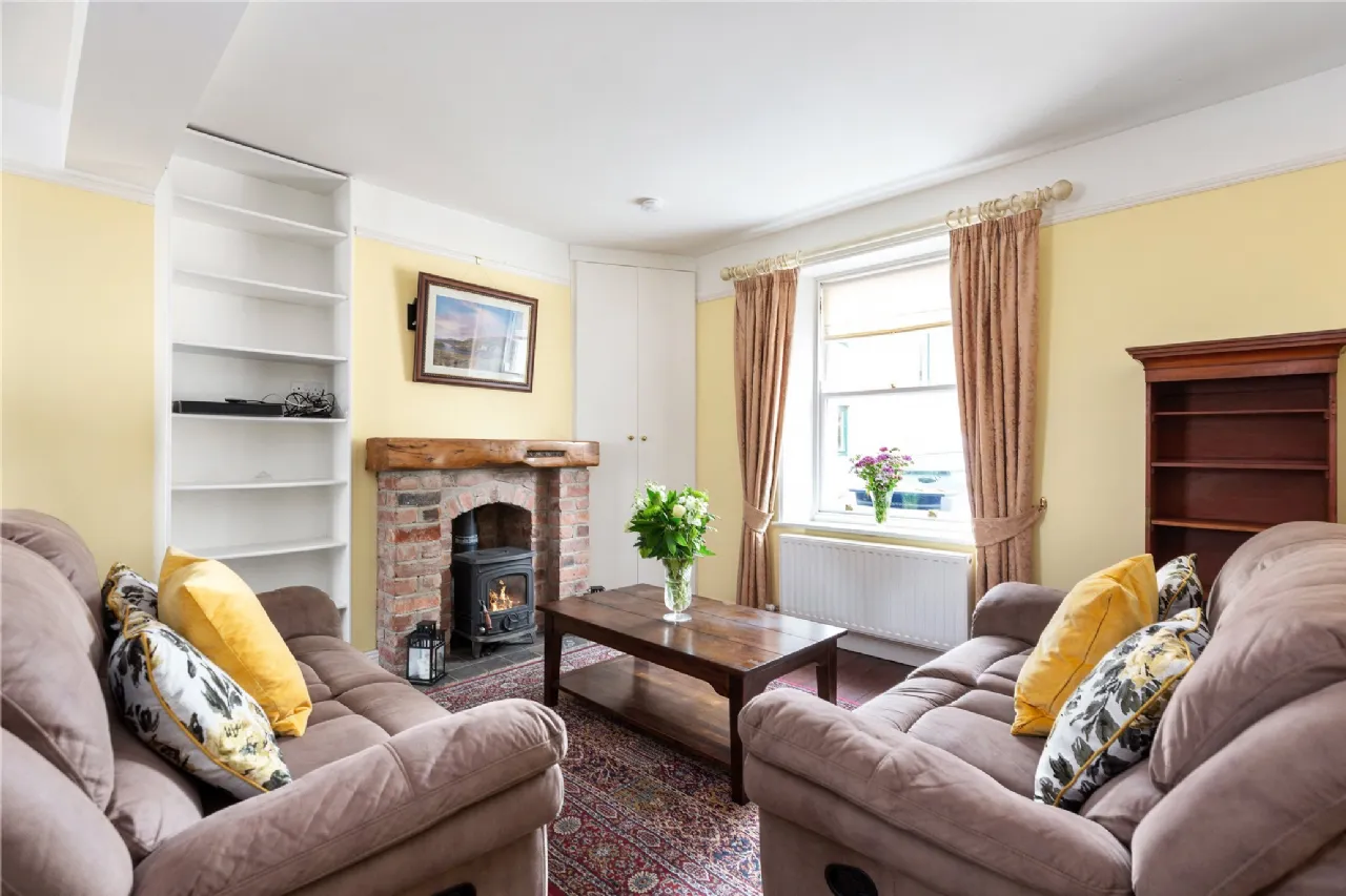 Photo of 3 Emerald Cottages, Off Grand Canal Street, Dublin 4, D04 Y3C9