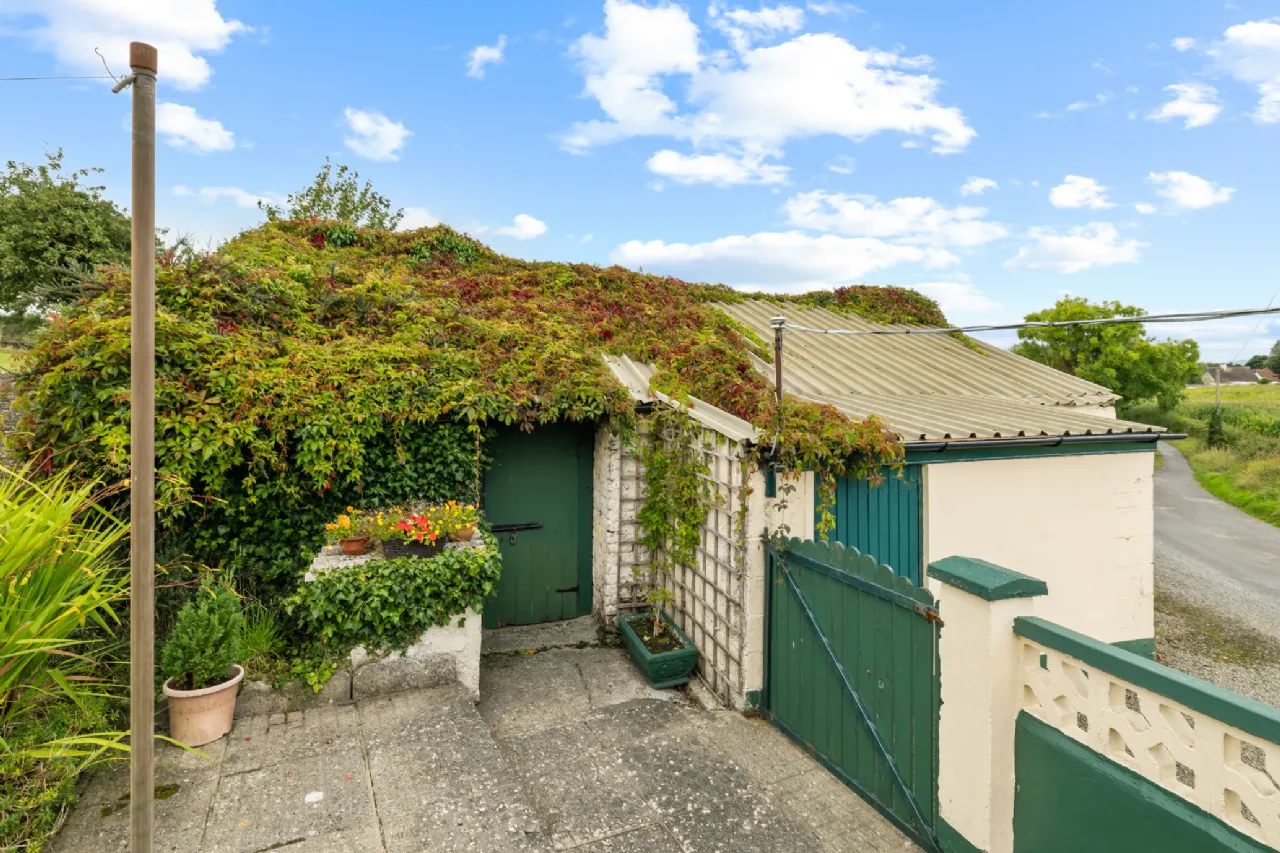 Photo of House, Yard & Gardens, Mullagh Lane, Dromiskin, Co. Louth, A91 HT67