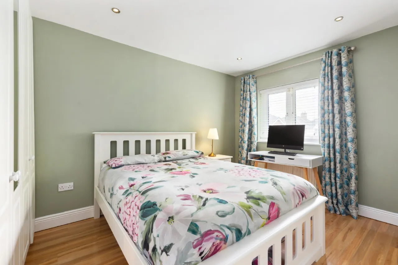 Photo of 37 Priory Way, Whitehall Road, Terenure, Dublin 12, D12 YK8X