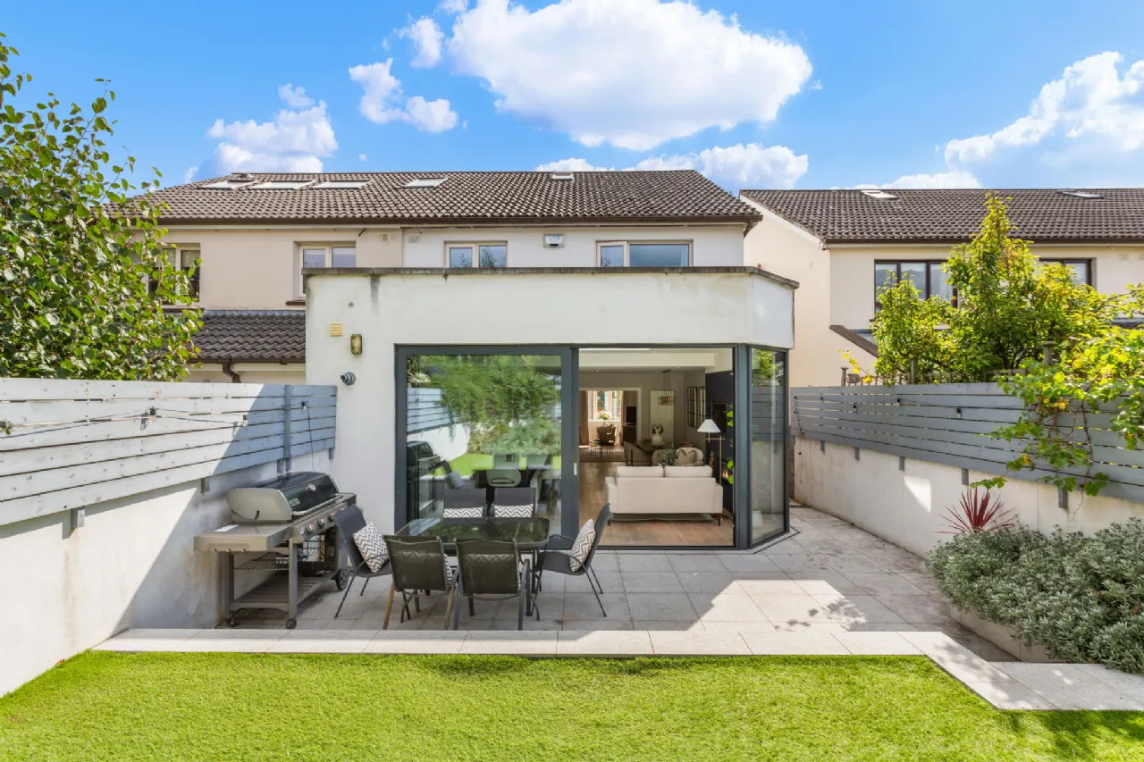 Photo of 20 Hilton Gardens, Ballinteer, Dublin 16, D16W9Y3