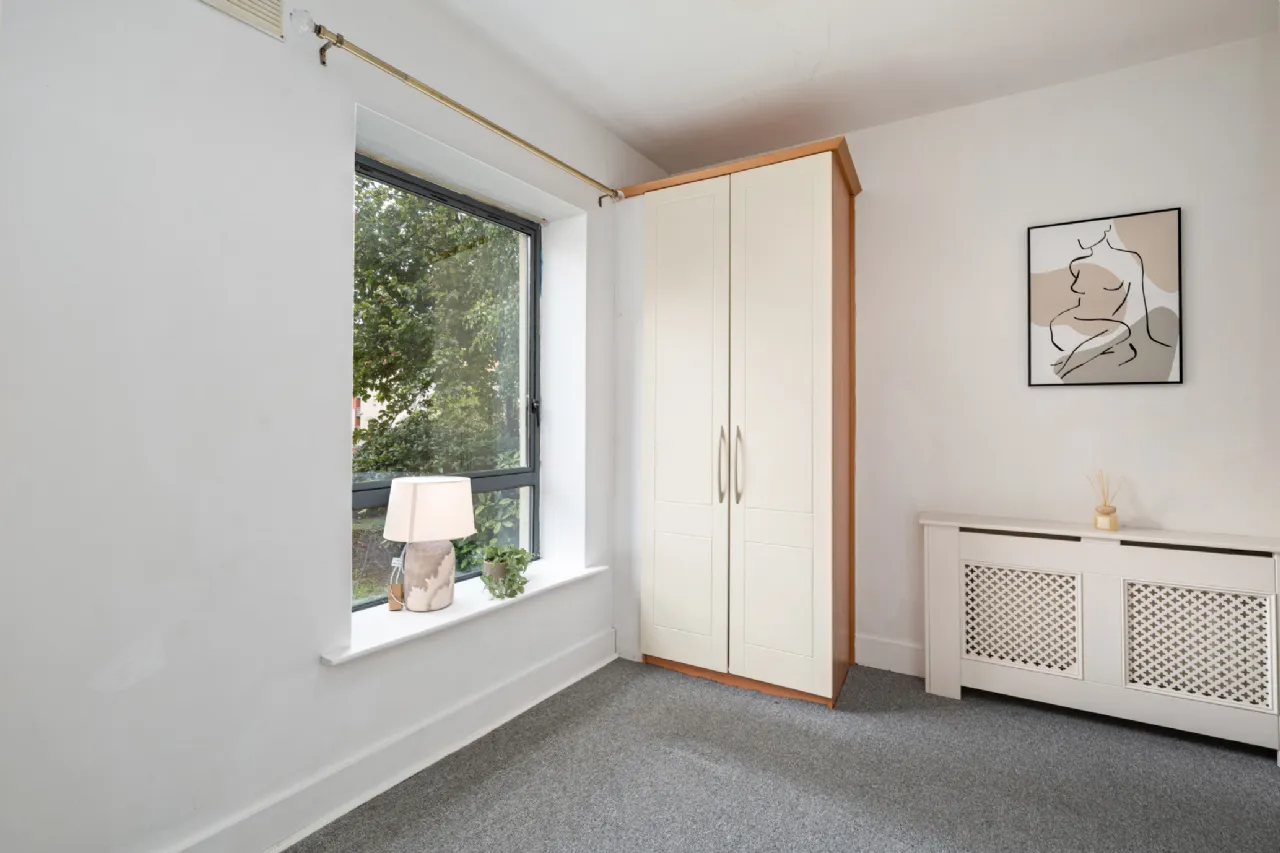 Photo of 33 The Oval, Tullyvale, Cabinteely, Dublin 18, D18 WC04
