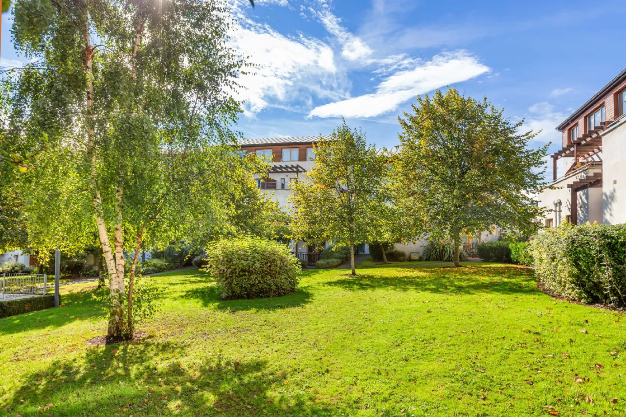 Photo of 39 Brennanstown Square, Cabinteely, Dublin 18, D18 RH59
