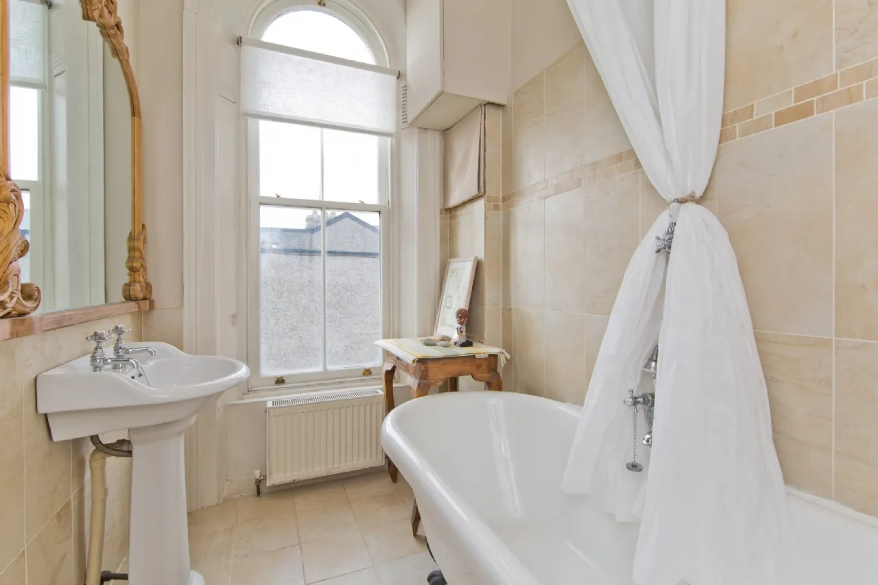 Photo of Apt 11, 115 Strand Road, Sandymount, Dublin 4, D04 HK33