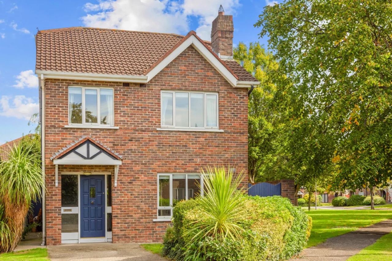 Photo of 62 Fosterbrook, Booterstown, Blackrock, Co. Dublin, A94 F6N3