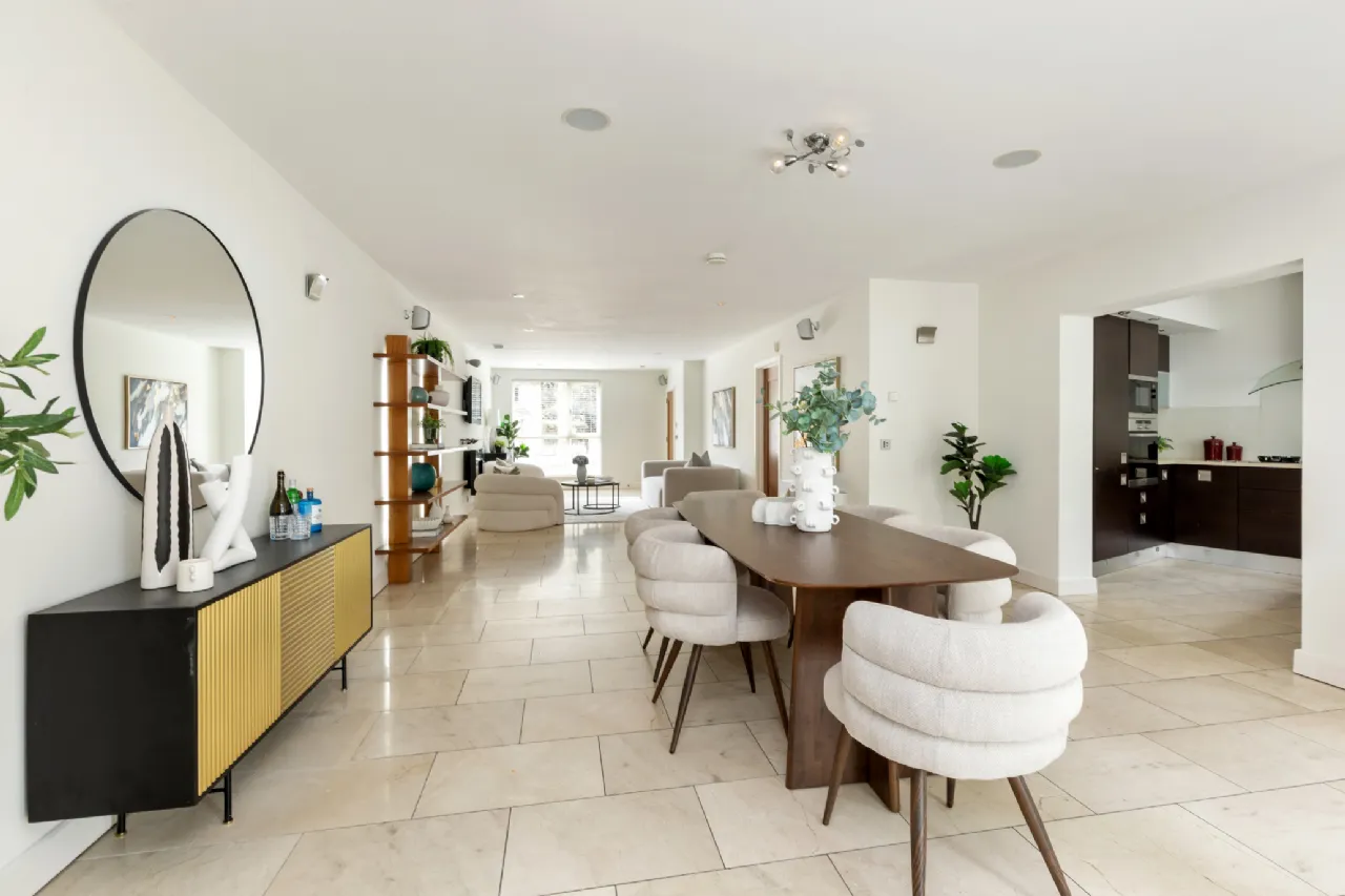 Photo of 4 Longwood, Wynnsward Park, Clonskeagh, Dublin