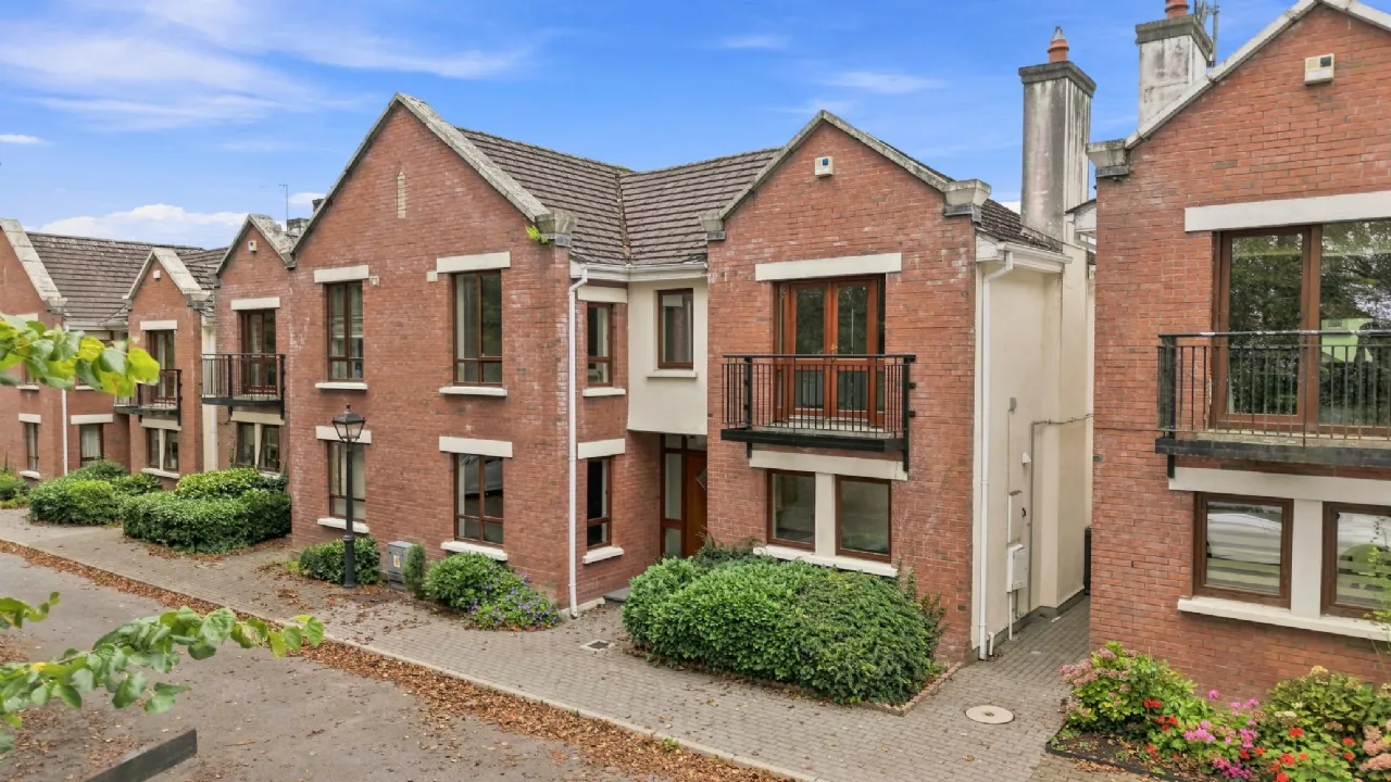 Photo of 9 Saint Stephen's Grove, Irishtown Upper, Clonmel, Co. Tipperary, E91 ER02