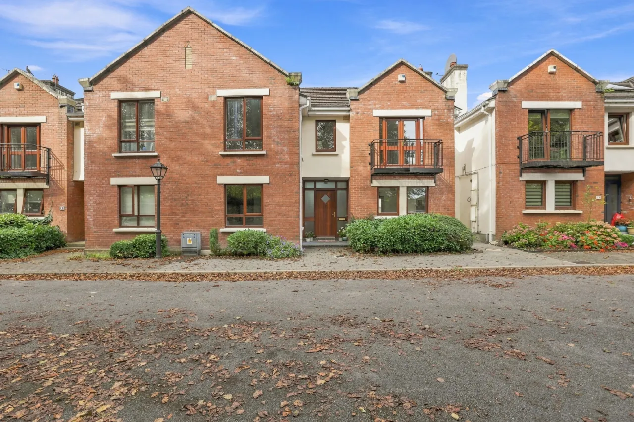 Photo of 9 Saint Stephen's Grove, Irishtown Upper, Clonmel, Co. Tipperary, E91 ER02