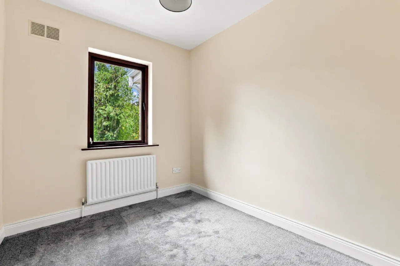 Photo of 9 Saint Stephen's Grove, Irishtown Upper, Clonmel, Co. Tipperary, E91 ER02