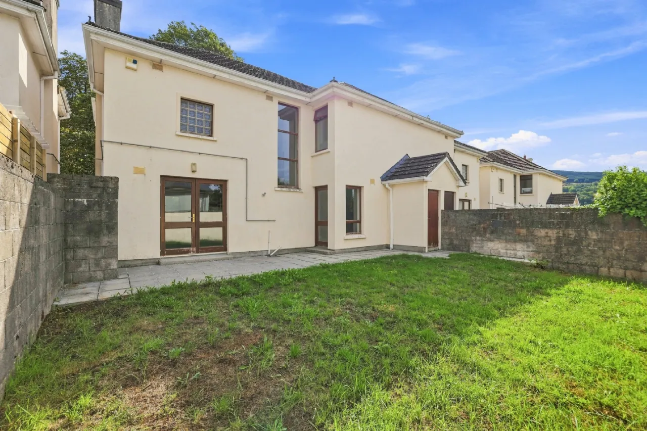Photo of 9 Saint Stephen's Grove, Irishtown Upper, Clonmel, Co. Tipperary, E91 ER02