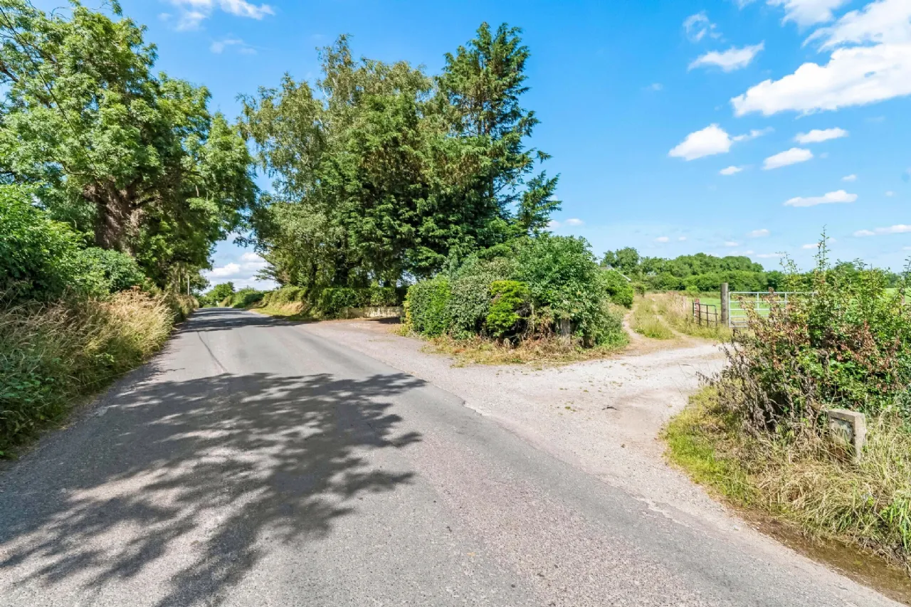 Photo of House On 4.6 Acres & Outbuilding, Carnisle, Kildalkey, Co Meath, C15R902